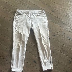 White Skinny Ankle Pant